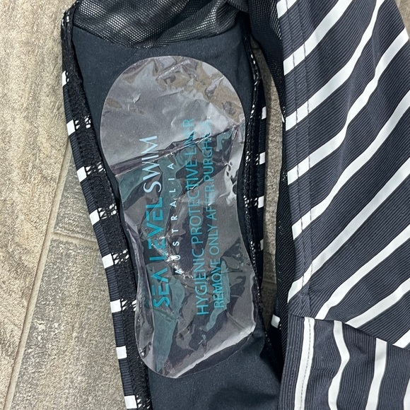 NWOT Sea Level Cross Front Striped One Piece - Picture 9 of 14